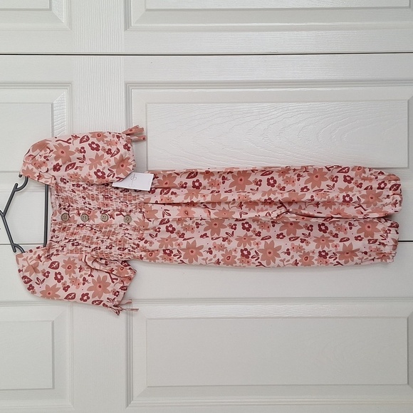 NEW Jessica Simpson Pink Floral Smocked Button-Front Puff Sleeve Romper - Picture 2 of 12